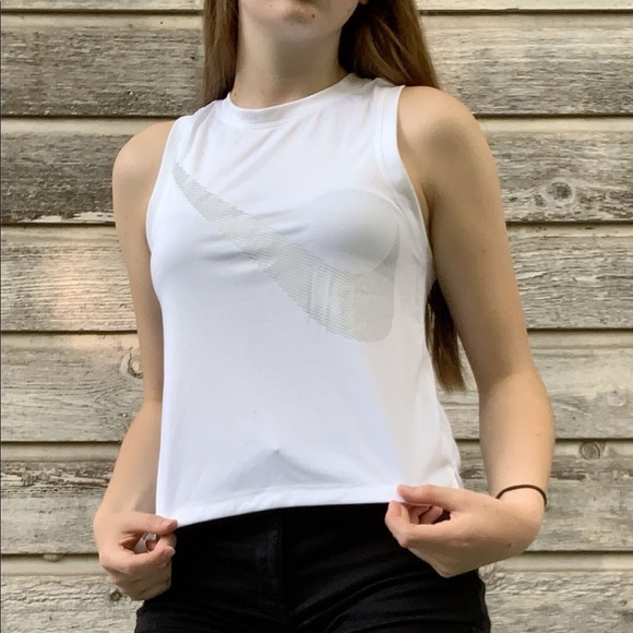 Nike Tank Top - Picture 1 of 3